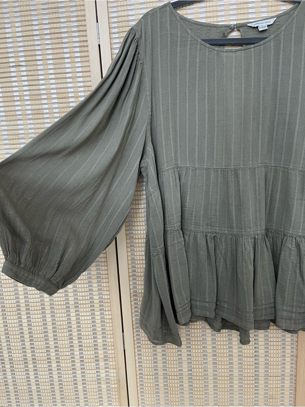 American Eagle cotton blend Outfitters Olive Green Long Sleeve Peplum Tunic XL - Picture 3 of 4